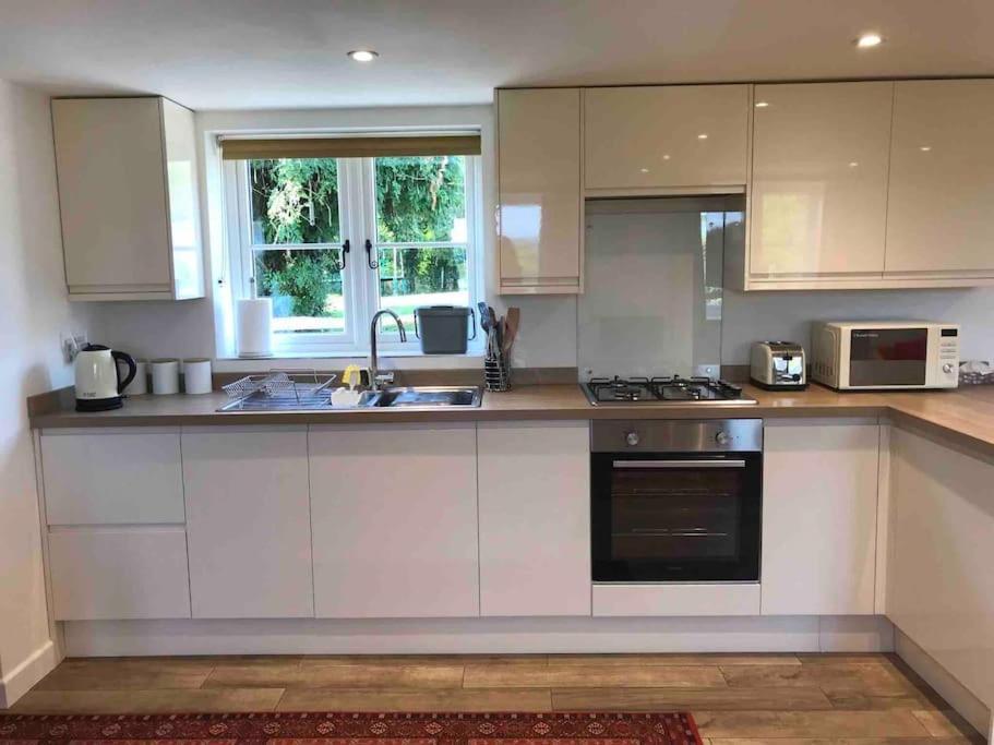 Lovely Kent Cottage With Rural Medway Views Τόνμπριτζ Εξωτερικό φωτογραφία